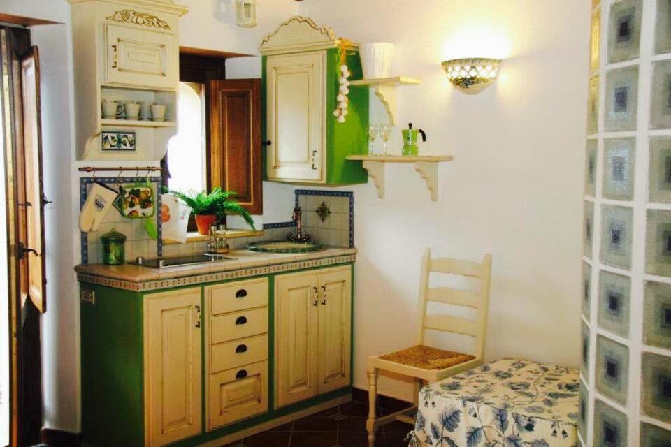 Bed and Breakfast Romeo E Giulietta Шилла Екстер'єр фото