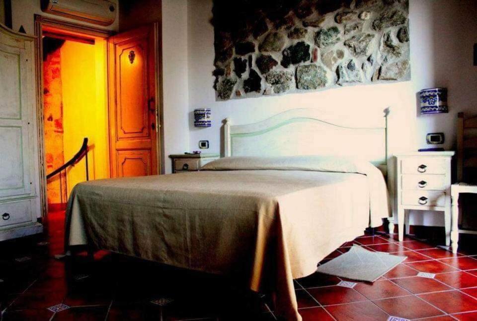 Bed and Breakfast Romeo E Giulietta Шилла Екстер'єр фото